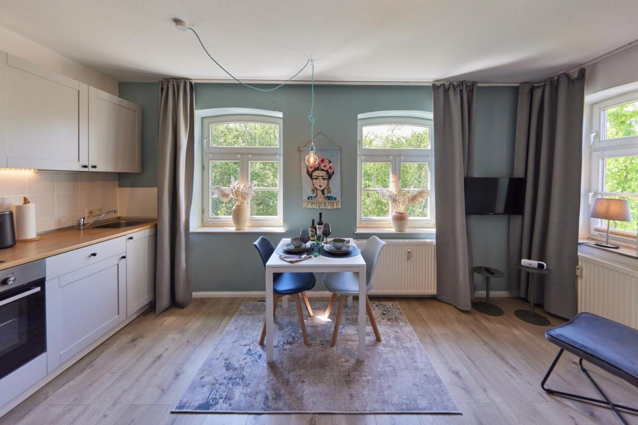 Kvartier2 In Top-Lage, 5 Min Zur Bali-Therme Und Gop, Hdz, Arbeitsplatz, Boxspringbett Bad Oeynhausen Buitenkant foto