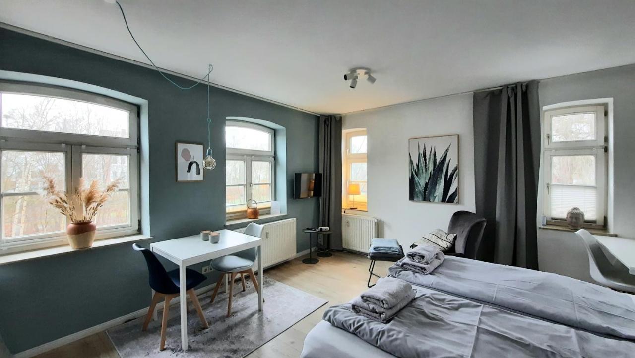 Kvartier2 In Top-Lage, 5 Min Zur Bali-Therme Und Gop, Hdz, Arbeitsplatz, Boxspringbett Bad Oeynhausen Buitenkant foto
