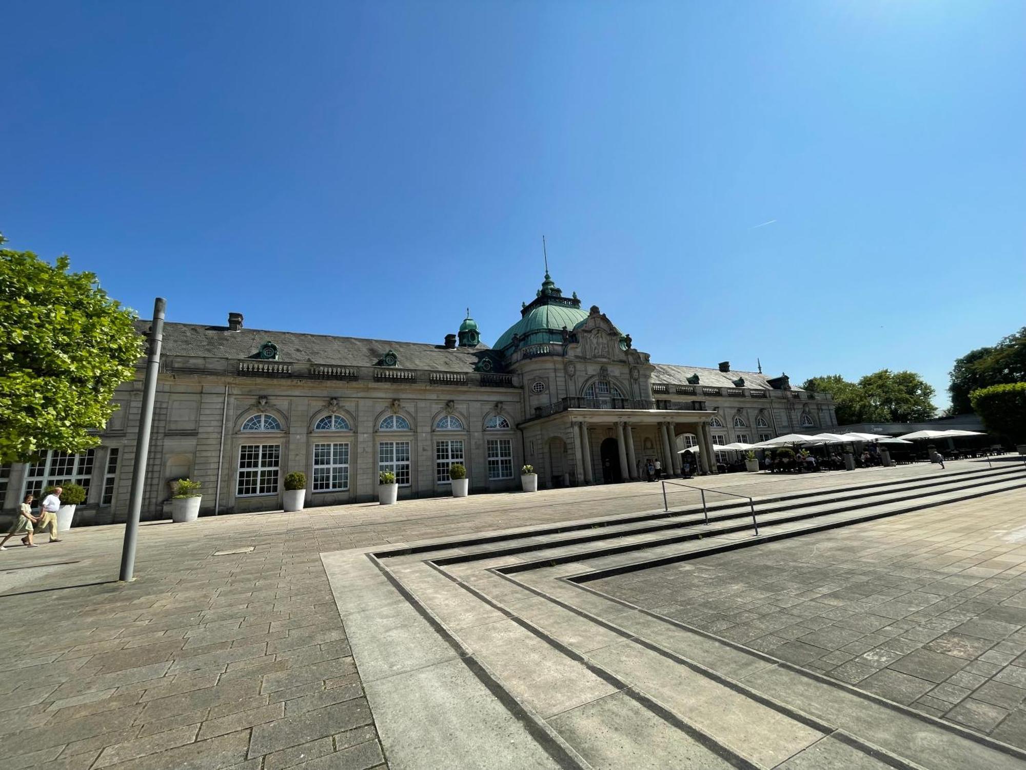 Kvartier2 In Top-Lage, 5 Min Zur Bali-Therme Und Gop, Hdz, Arbeitsplatz, Boxspringbett Bad Oeynhausen Buitenkant foto